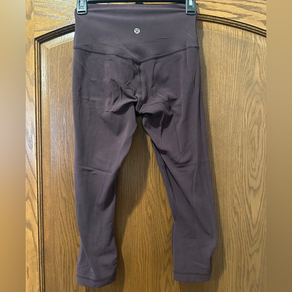 Lululemon align crops, black cherry - Picture 3 of 5